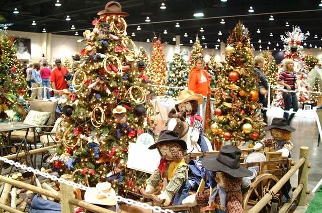 Festival of Trees 1 Desktop Resolution